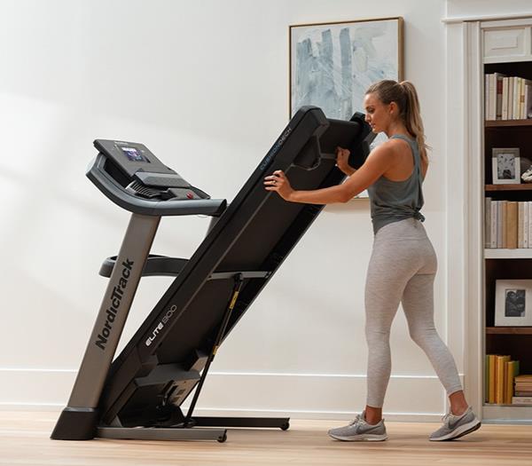 Nordictrack Elite 900 foldable treadmill